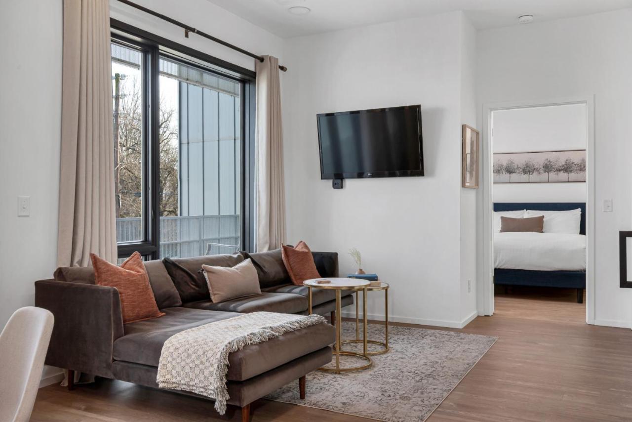 Вілла Gulch Located With 4 Beds, Pool, Private Patio And Secure Parking Нашвілл Екстер'єр фото